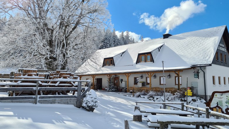 Almhütte im Winter, © Erika Pieber Almhütte im Winter, © Erika Pieber