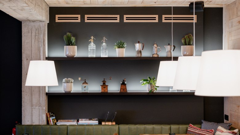 Ybsilon 9 Das Kaffeehaus, © Stoebich Siegfried Ybsilon 9 Das Kaffeehaus, © Stoebich Siegfried