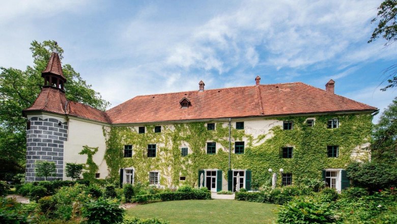 Schloss Ernegg, © Surfin Birds Photography and Film Schloss Ernegg, © Surfin Birds Photography and Film