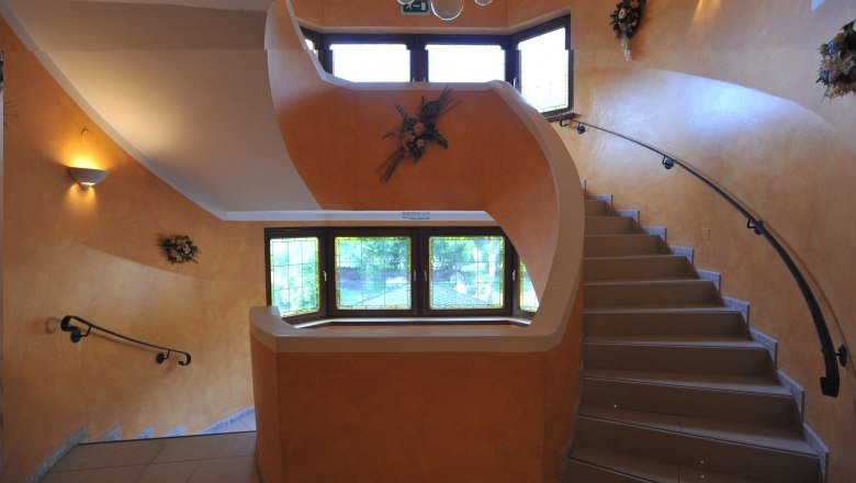 Stiegenhaus, © Tibor Borgyos Stiegenhaus, © Tibor Borgyos