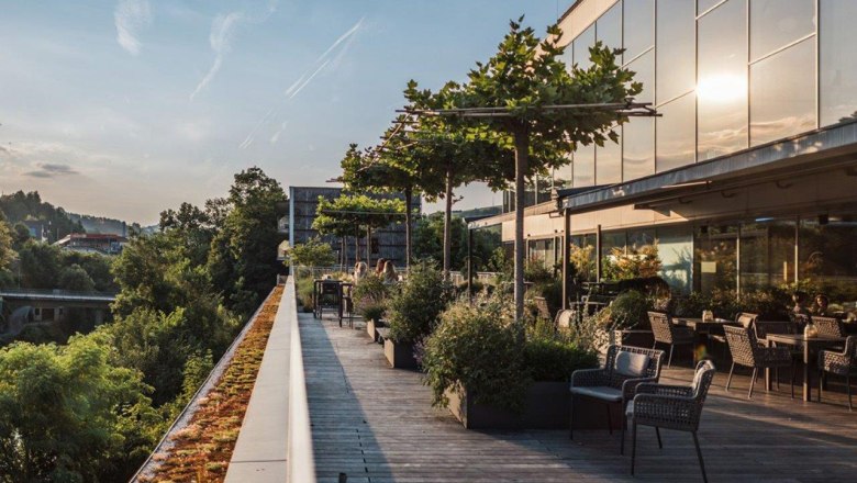 Schloss Eisenstrasse, © Dominik Stixenberger Schloss Eisenstrasse, © Dominik Stixenberger