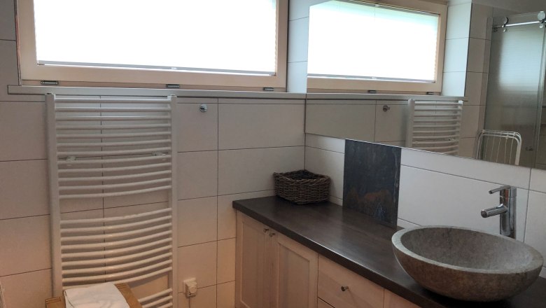 Haus Royal, Badezimmer, © Matyas Boglarka Haus Royal, Badezimmer, © Matyas Boglarka