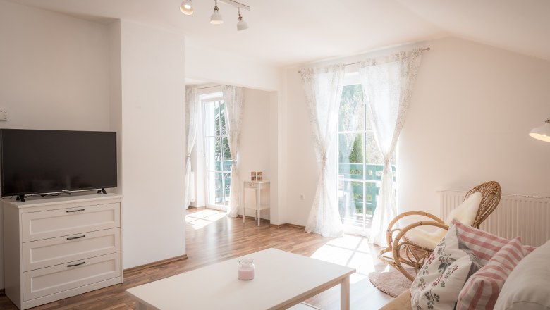 Wohnzimmer im Ferienhaus Weitental, © Gerald Demolsky Wohnzimmer im Ferienhaus Weitental, © Gerald Demolsky