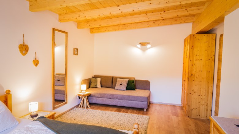 Grüne Ferienwohnung - Schlafzimmer 1, © Ludwig Fahrnberger Grüne Ferienwohnung - Schlafzimmer 1, © Ludwig Fahrnberger