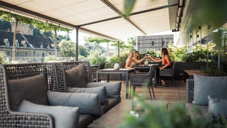 Schloss Eisenstrasse, © Dominik Stixenberger Schloss Eisenstrasse, © Dominik Stixenberger