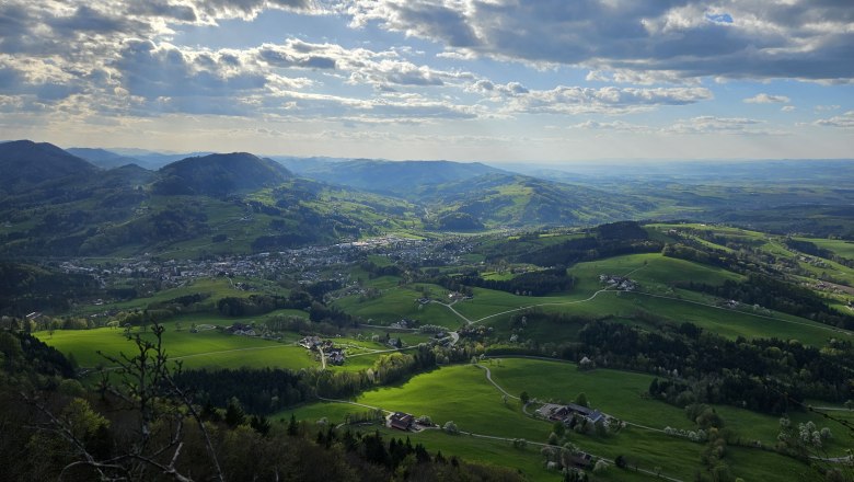 Aussicht von der Urlingerwarte auf die Stadt Scheibbs, © Melanie Pöchacker Aussicht von der Urlingerwarte auf die Stadt Scheibbs, © Melanie Pöchacker