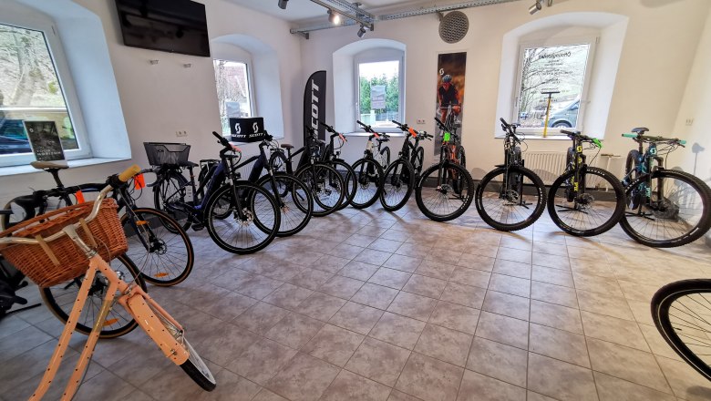 Schauraum cmb sportivo, © Ybbsbach Sport Schauraum cmb sportivo, © Ybbsbach Sport