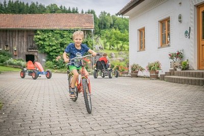 Radfahren macht Spaß, © Einkehrhof Poggau Radfahren macht Spaß, © Einkehrhof Poggau