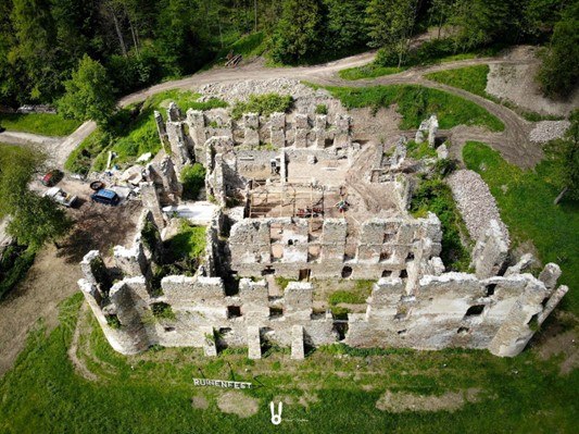 Ruine Perwarth, &copy; Ruine Perwarth