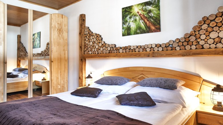 Ferienwohnung Bergerlebnis - Schlafzimmer, &copy; Fotolois