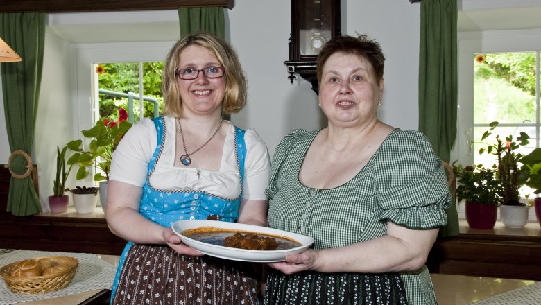 Das beste Gulasch im Lande..., &copy; Paul Plutsch