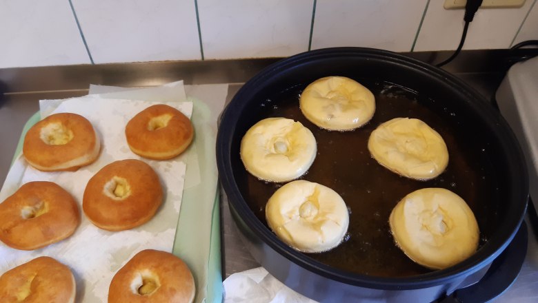 Bauernkrapfen, &copy; Familie Helm