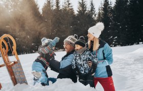 Spa&szlig; im Schnee, &copy; Demolsky