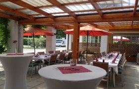 Restaurant am Campingplatz - Terrasse, &copy; KTech