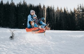 Spass im Schnee, &copy; Demolsky