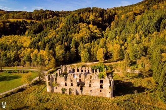 Ruine Perwarth, &copy; Ruine Perwarth