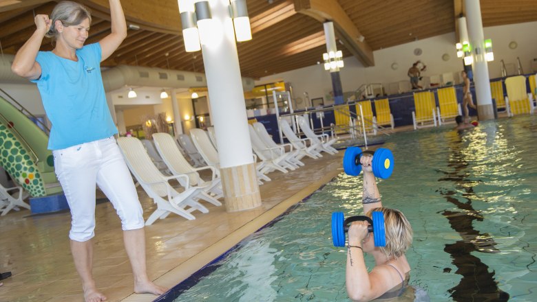 Gelenkschonende Unterwasserheilgymnatik, &copy; Emotion Therapiezentrum GmbH