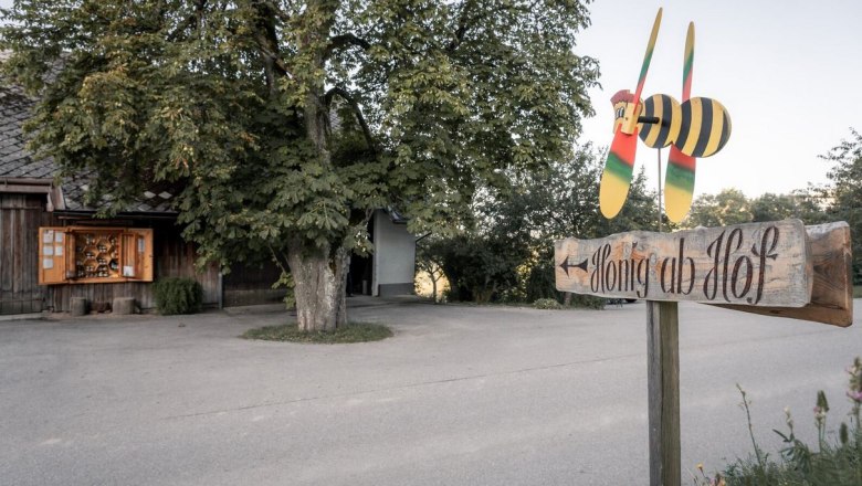 Honig Ab Hof, &copy; Gerald Demolsky