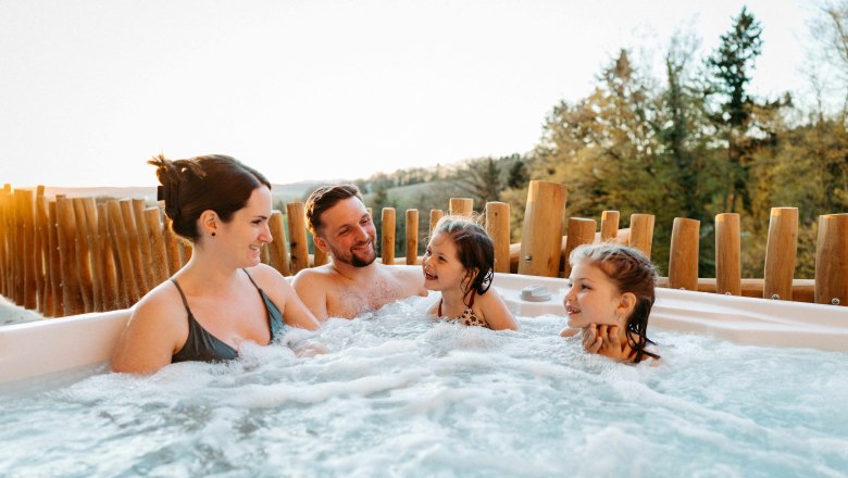 Wildpark Lodges, &copy; Schafranek