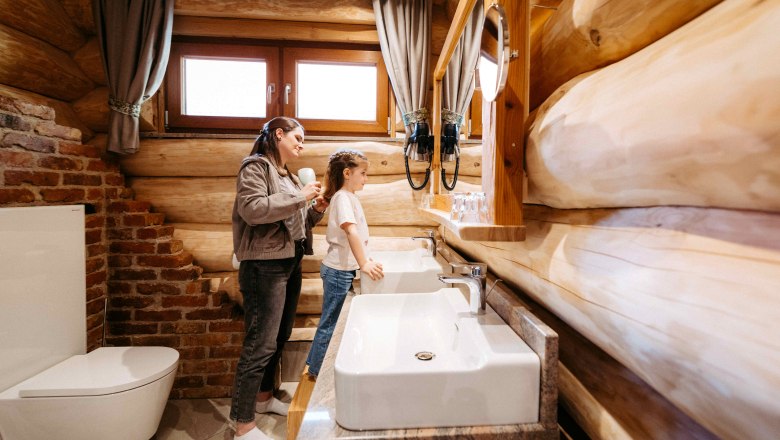 Wildpark Lodges, &copy; Schafranek